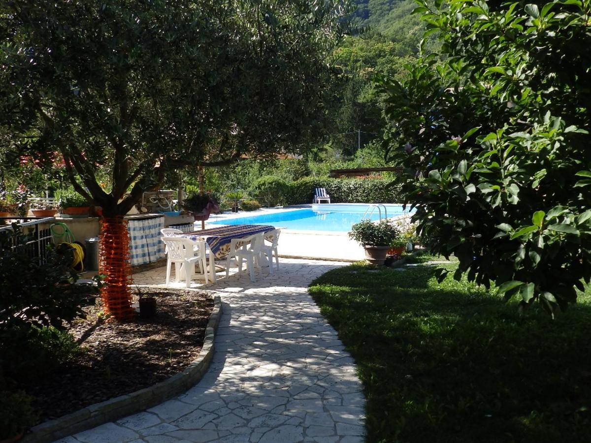 B&B Le Rondini Cassanesi Exterior photo